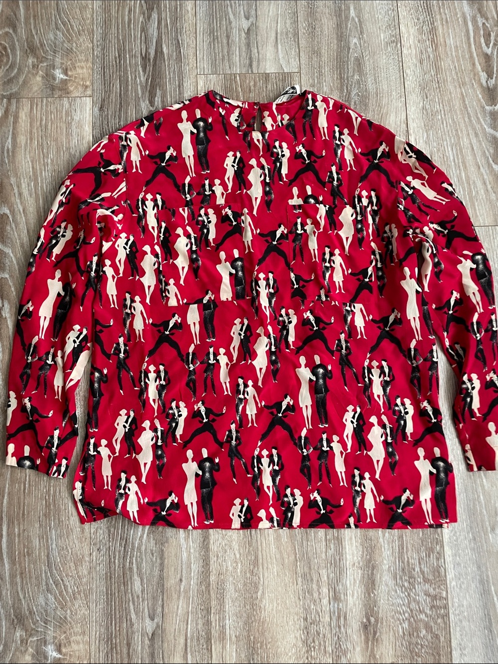 VTG Women’s L Long Sleeve Silk Red Blouse Woo Sung Co. Novelty B&W Dancers Korea